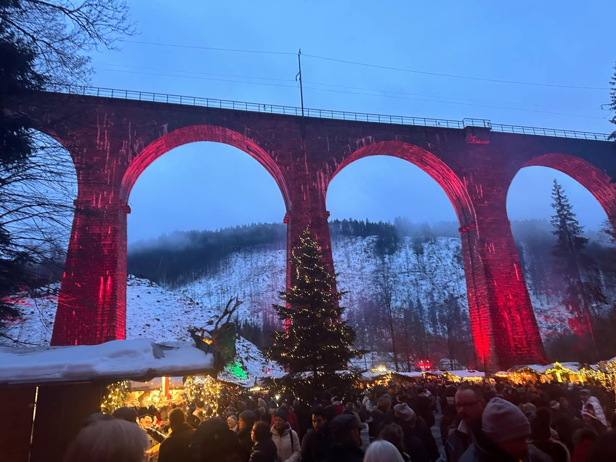 Selva Negra en Navidad mercadillo de Ravennaschlucht